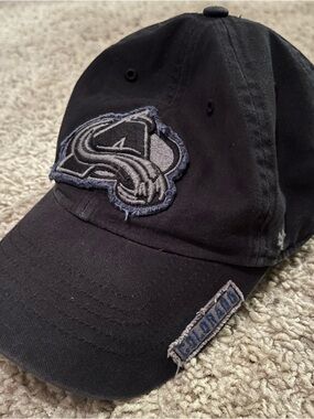 47 Brand Colorado Avalanche NHL Gray and Navy Hat Size L